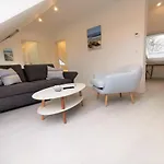 Haus Inselwind Ferienwohnung 22 Meerwasser * Groß Zicker